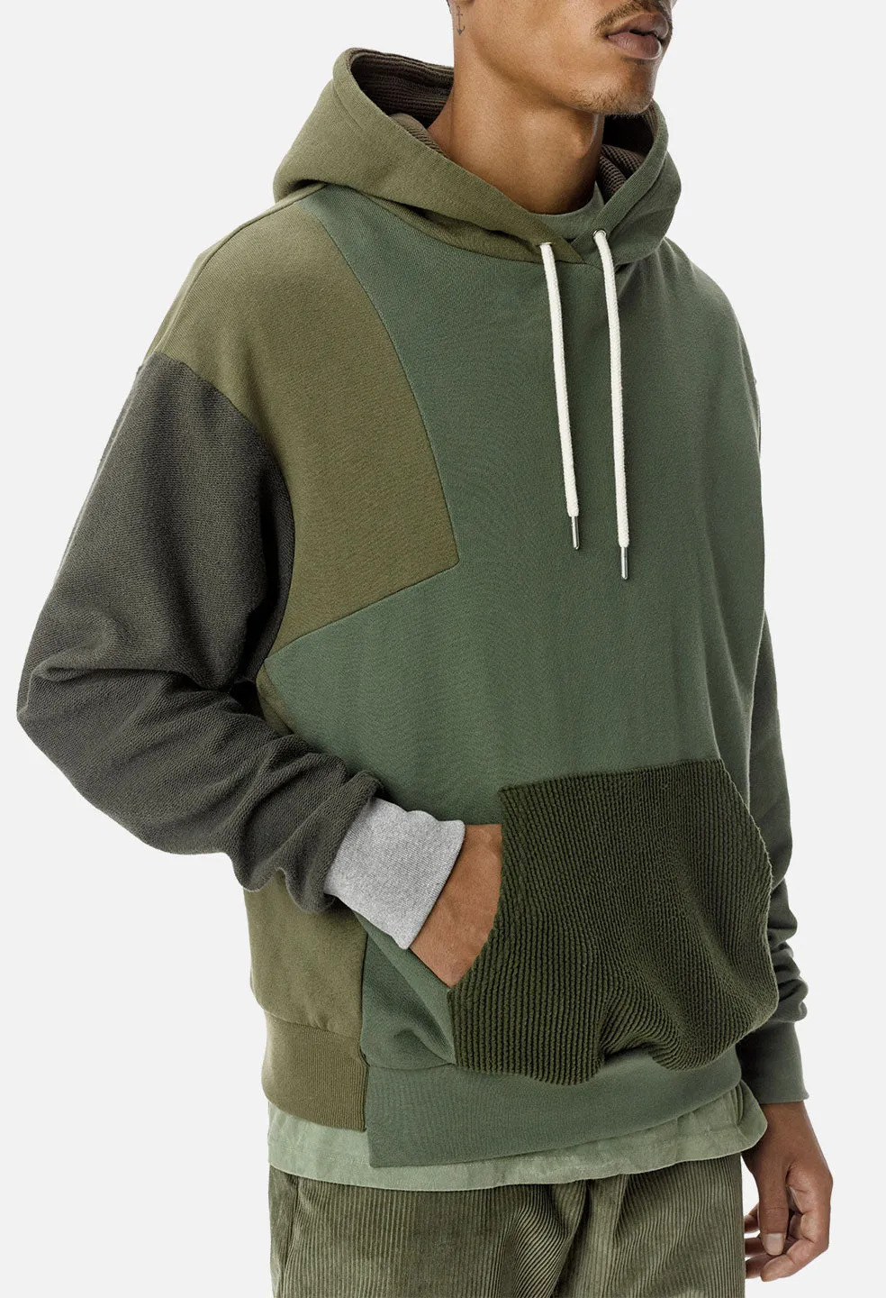 Distorted Hoodie / Olive